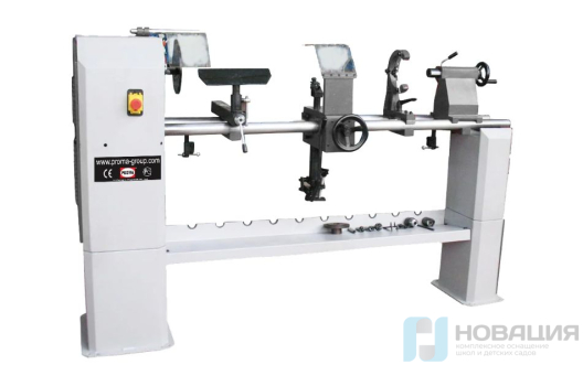 Деревообрабатывающий токарный станок