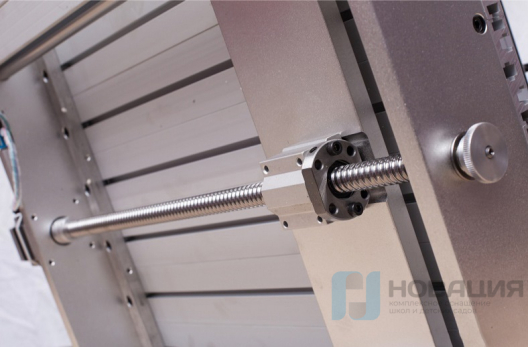 Фрезерно-гравировальный станок с ЧПУ