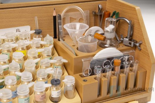 Микролаборатория для химического эксперимента