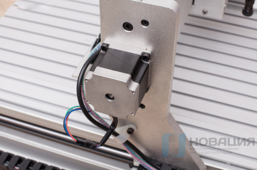 Фрезерно-гравировальный станок с ЧПУ