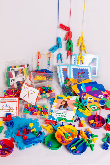 Развивающий набор Послушные ладошки