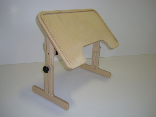 Столик напольный, регулируемый