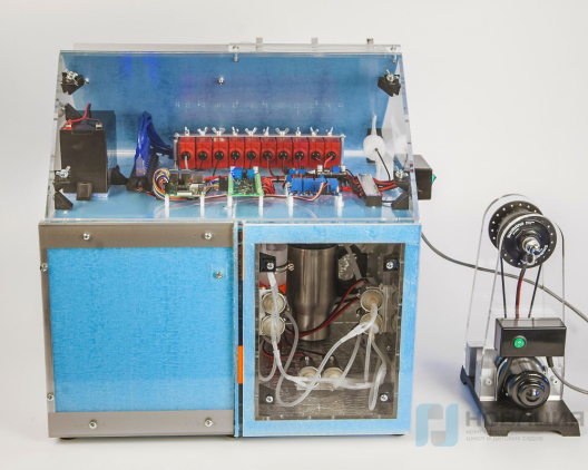 Комплект для изучения основ механики, пневматики и возобновляемых источников энергии